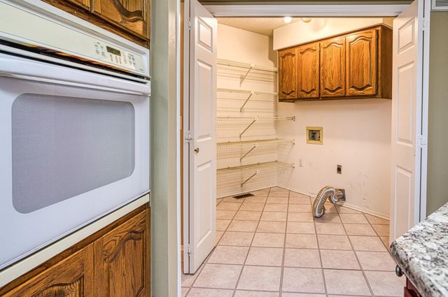 7 Camarzana Lane, Hot Springs Village, AR 71909