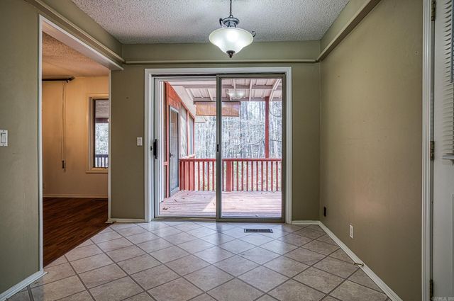 7 Camarzana Lane, Hot Springs Village, AR 71909