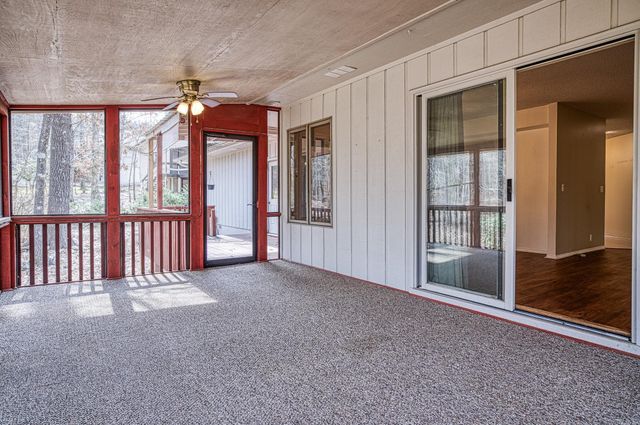 7 Camarzana Lane, Hot Springs Village, AR 71909