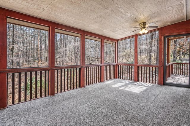 7 Camarzana Lane, Hot Springs Village, AR 71909