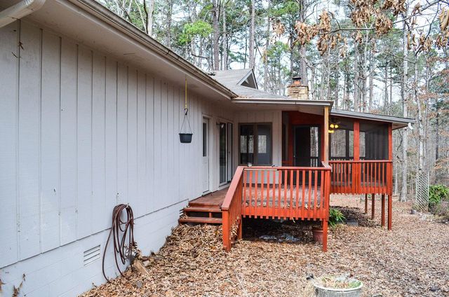 7 Camarzana Lane, Hot Springs Village, AR 71909