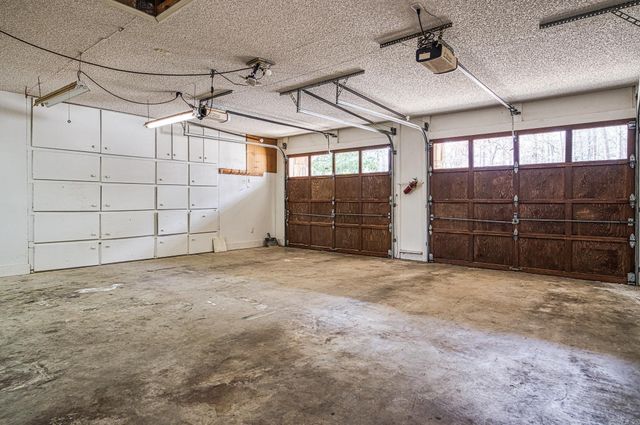 7 Camarzana Lane, Hot Springs Village, AR 71909