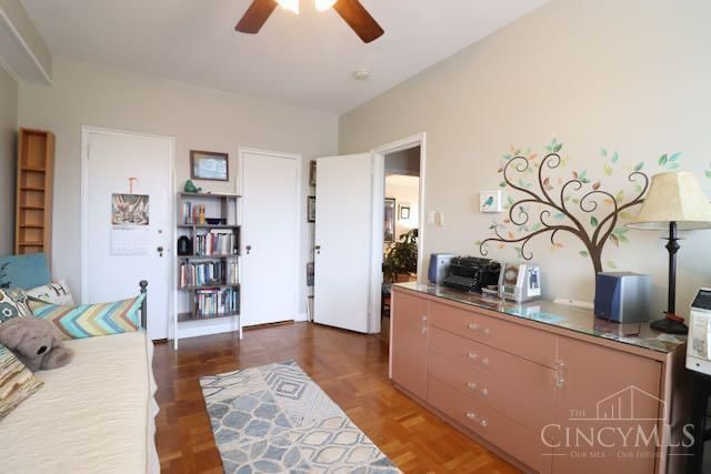 2380 Madison Road, Cincinnati, OH 45208