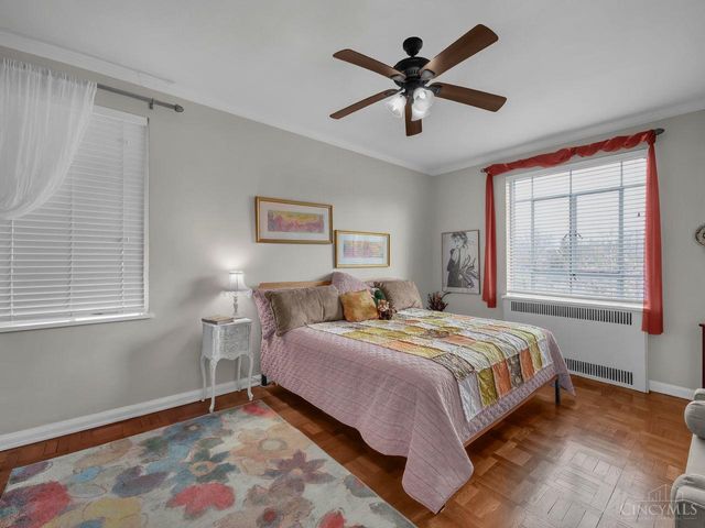 2380 Madison Road, Cincinnati, OH 45208