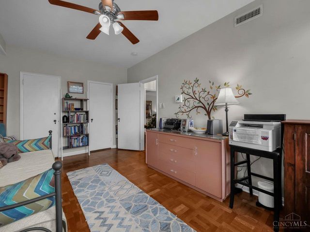 2380 Madison Road, Cincinnati, OH 45208