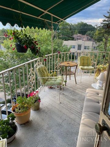 2380 Madison Road, Cincinnati, OH 45208