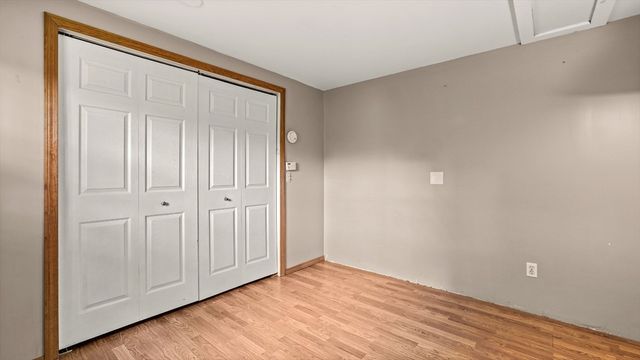 100 Cummings Ave, Pittsfield, MA 01201