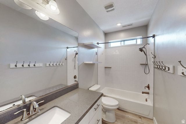 1307 W BLUE QUILL DR, Bluffdale, UT 84065
