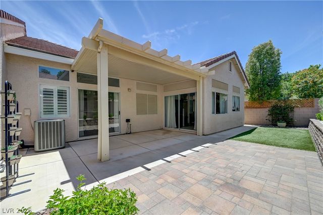 10304 Pacific Summerset Lane, Las Vegas, NV 89144