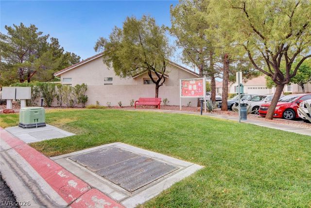 10304 Pacific Summerset Lane, Las Vegas, NV 89144