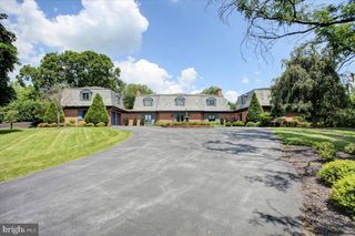 9383 OYER DRIVE, Waynesboro, PA 17268