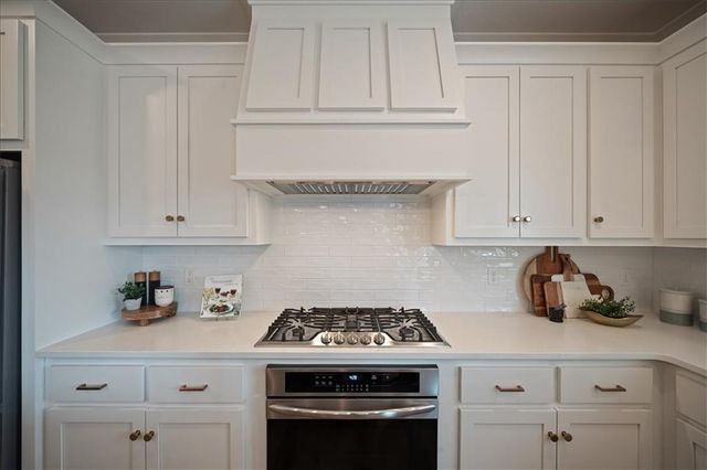 6601 NW 106th Street, Kansas City, MO 64154