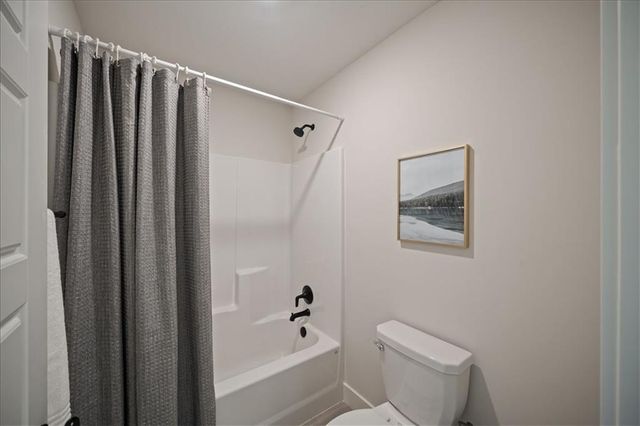 6601 NW 106th Street, Kansas City, MO 64154