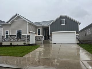 253 E POLARIS DR #105, Saratoga Springs, UT 84045