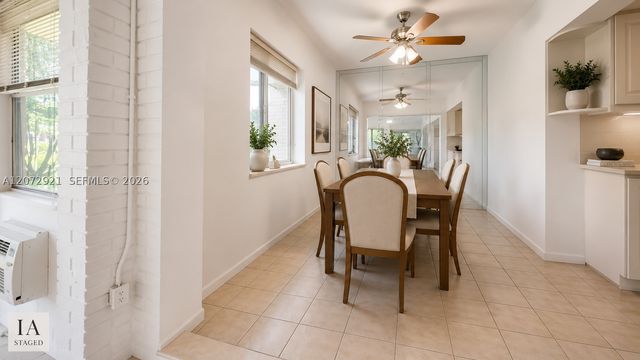 5700 White Hickory Cir, Tamarac, FL 33319