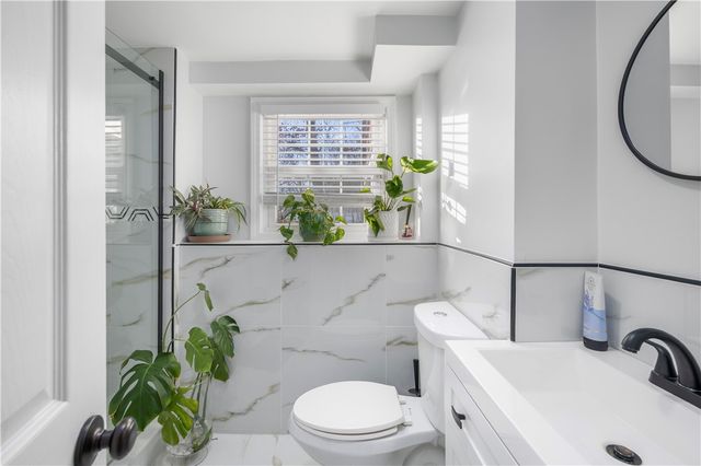 26 Smith Street, Lincoln, RI 02865