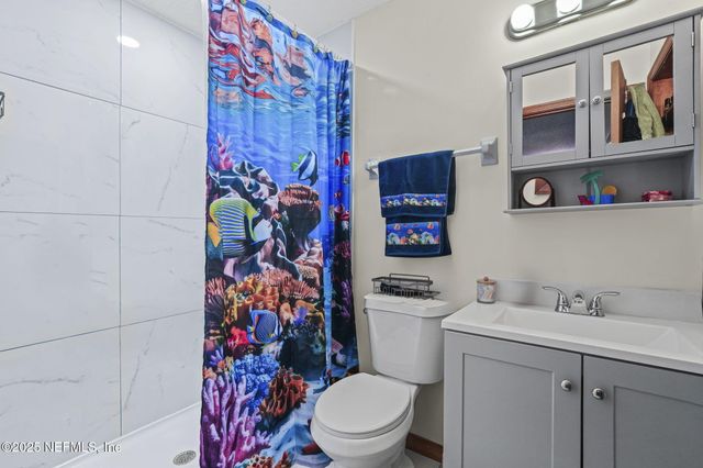 14359 CEDAR ISLAND Road N, Jacksonville, FL 32250