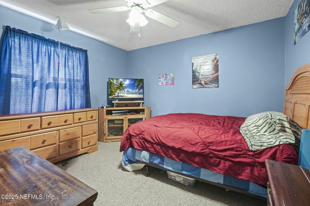 14359 CEDAR ISLAND Road N, Jacksonville, FL 32250