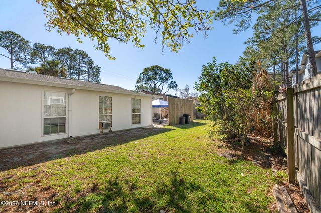 14359 CEDAR ISLAND Road N, Jacksonville, FL 32250