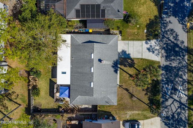 14359 CEDAR ISLAND Road N, Jacksonville, FL 32250