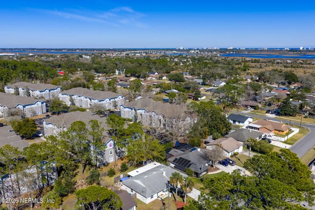 14359 CEDAR ISLAND Road N, Jacksonville, FL 32250