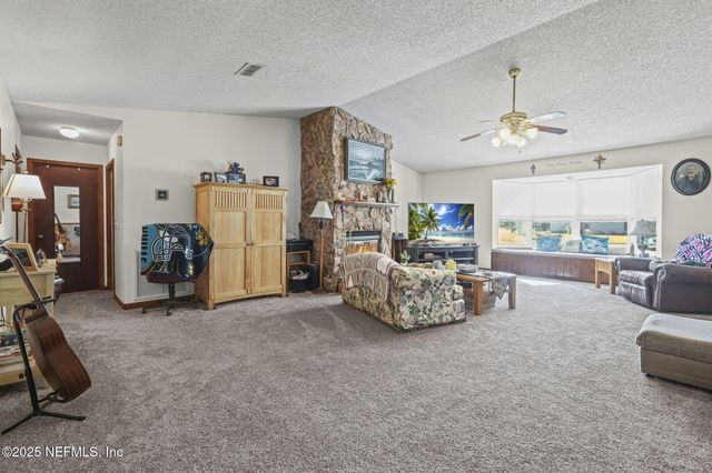 14359 CEDAR ISLAND Road N, Jacksonville, FL 32250