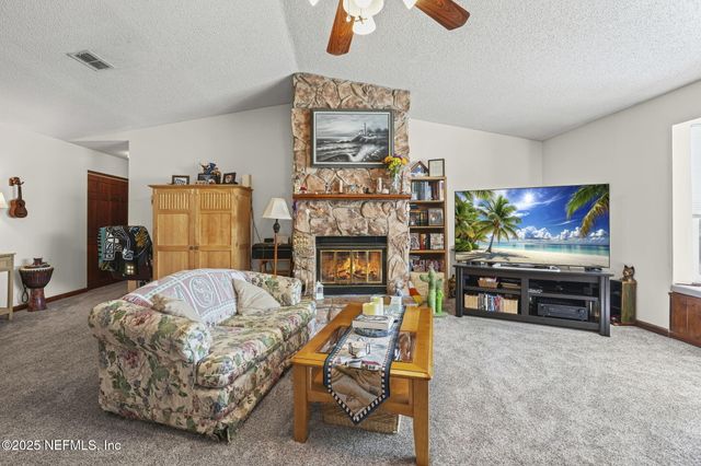 14359 CEDAR ISLAND Road N, Jacksonville, FL 32250