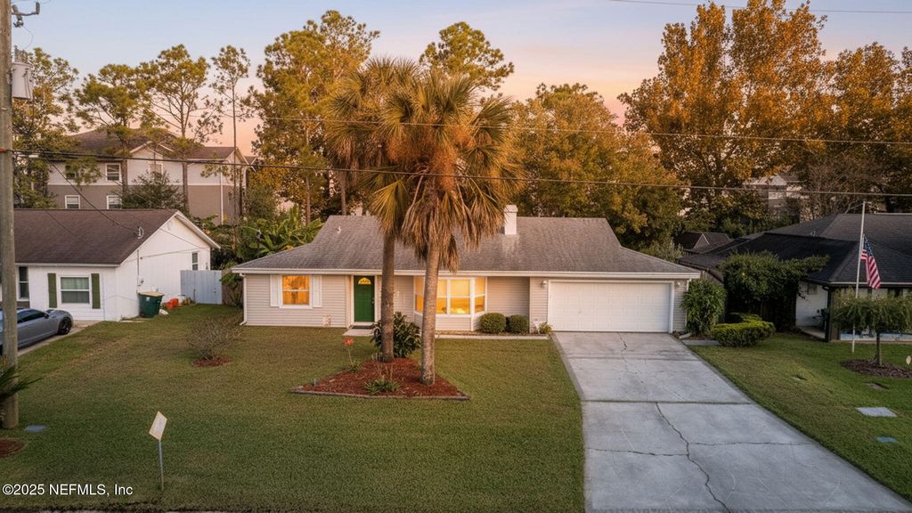 14359 CEDAR ISLAND Road N, Jacksonville, FL 32250