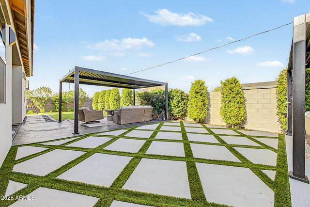 34885 N PALM Drive, San Tan Valley, AZ 85140