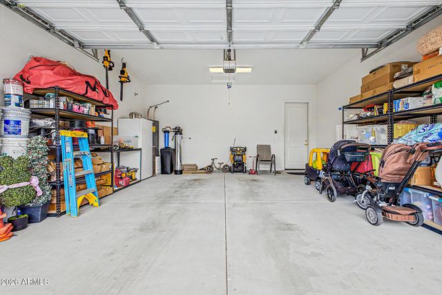 34885 N PALM Drive, San Tan Valley, AZ 85140