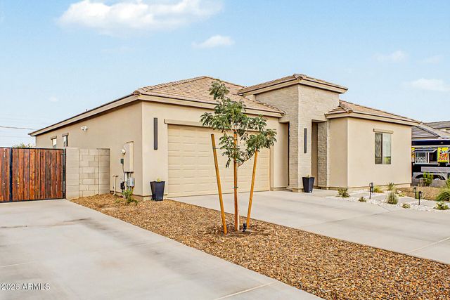 34885 N PALM Drive, San Tan Valley, AZ 85140