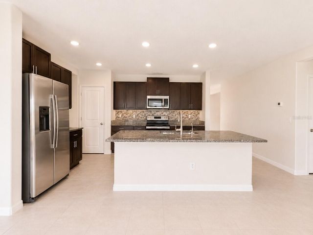 5462 GRAYS HARBOR COURT, Wimauma, FL 33598