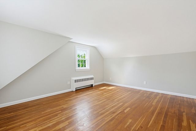 4 Meadow Ln, Walpole, MA 02081