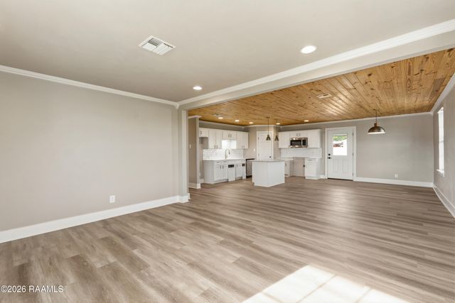 428 Nonc Lol Road, Arnaudville, LA 70512