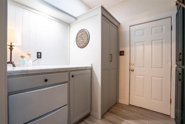 9000 Woodlawn Drive, Granbury, TX 76049