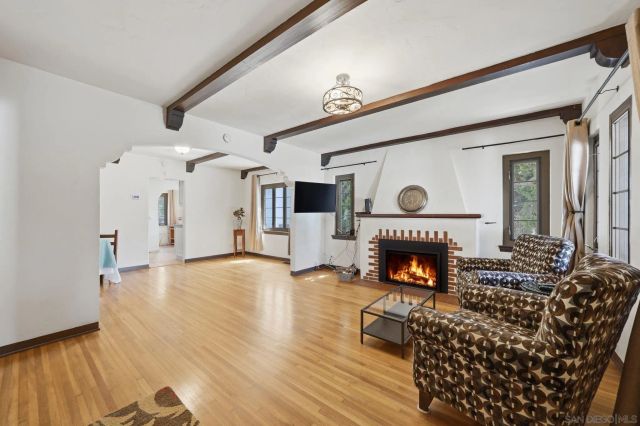 3222 Curtis, San Diego, CA 92106