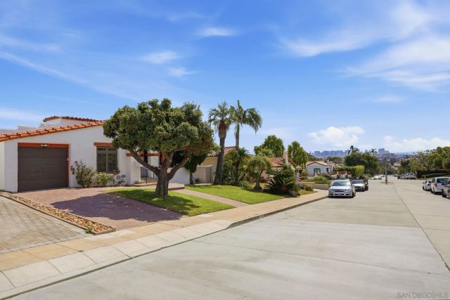 3222 Curtis, San Diego, CA 92106