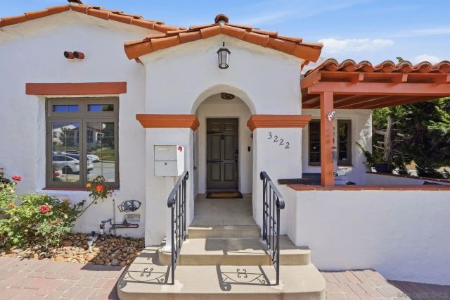 3222 Curtis, San Diego, CA 92106