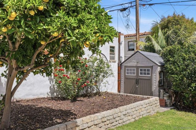 3222 Curtis, San Diego, CA 92106