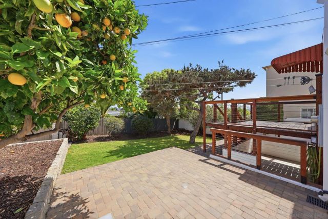 3222 Curtis, San Diego, CA 92106