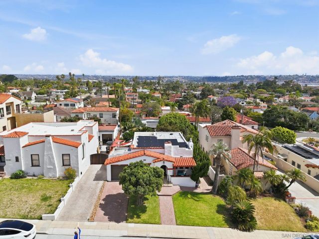3222 Curtis, San Diego, CA 92106