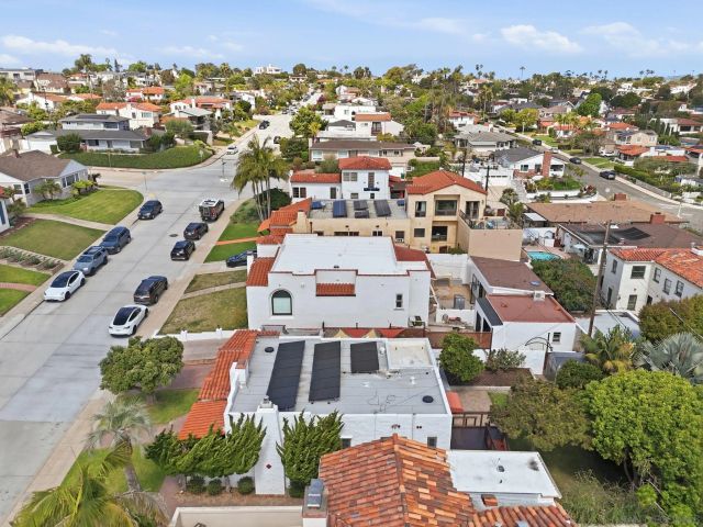 3222 Curtis, San Diego, CA 92106