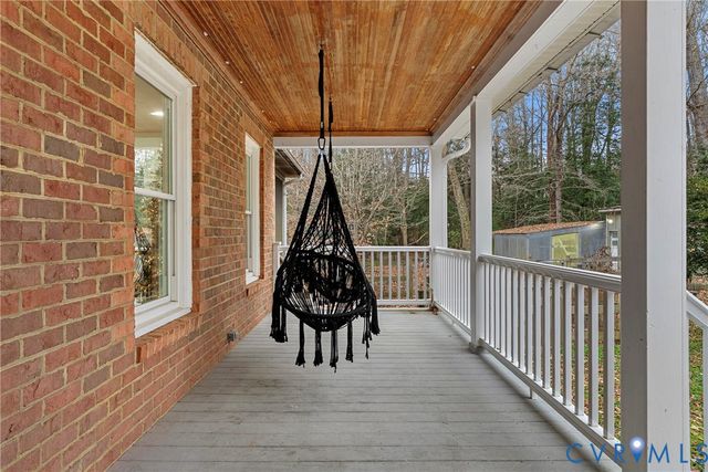 1023 Matadequin Ln, Mechanicsville, VA 23111