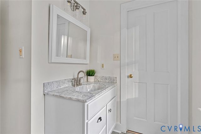 1023 Matadequin Ln, Mechanicsville, VA 23111