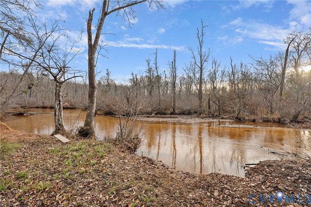 1023 Matadequin Ln, Mechanicsville, VA 23111