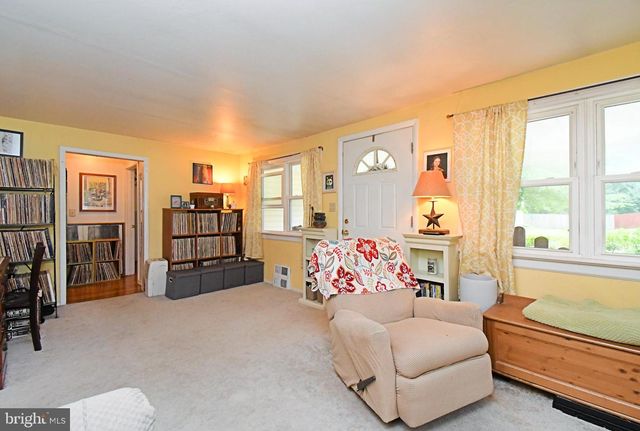 1885 PARK AVE, Bensalem, PA 19020