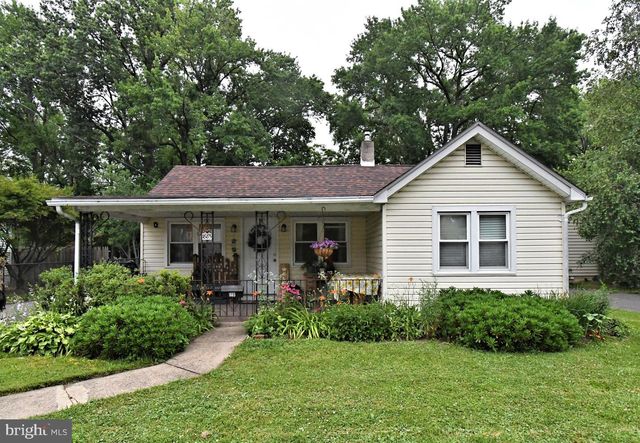 1885 PARK AVE, Bensalem, PA 19020