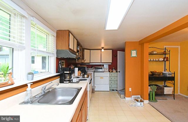 1885 PARK AVE, Bensalem, PA 19020