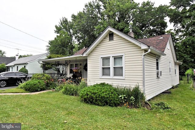 1885 PARK AVE, Bensalem, PA 19020