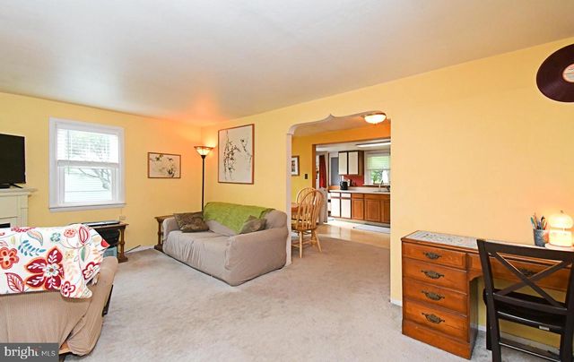 1885 PARK AVE, Bensalem, PA 19020